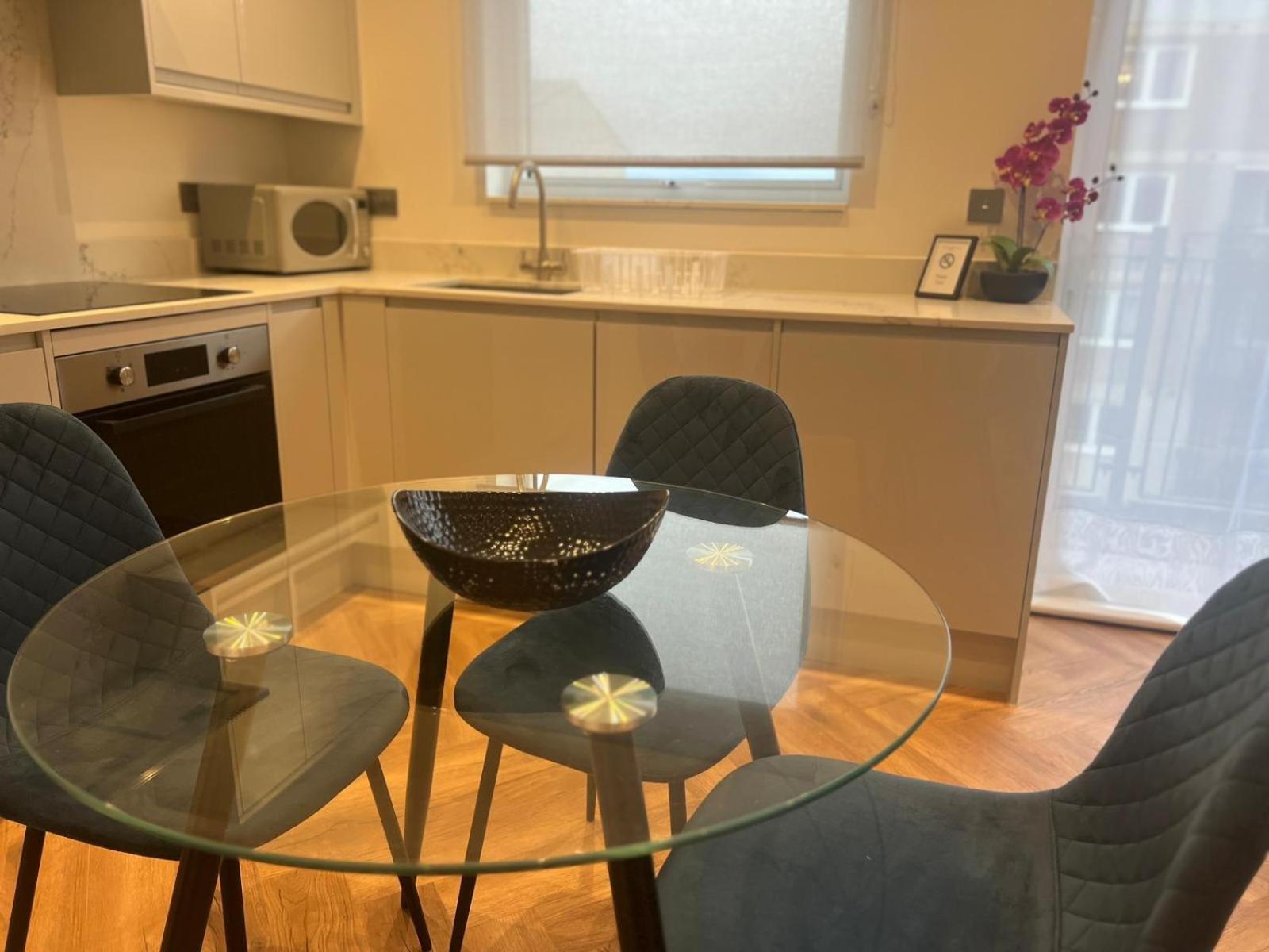 New 2 Bedroom Apartment Rickmansworth Town Centre Zewnętrze zdjęcie